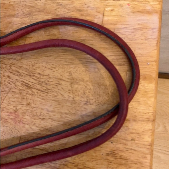 Fossil Elegant Red Leather Bucket Women's Bag - Picture 10 of 16